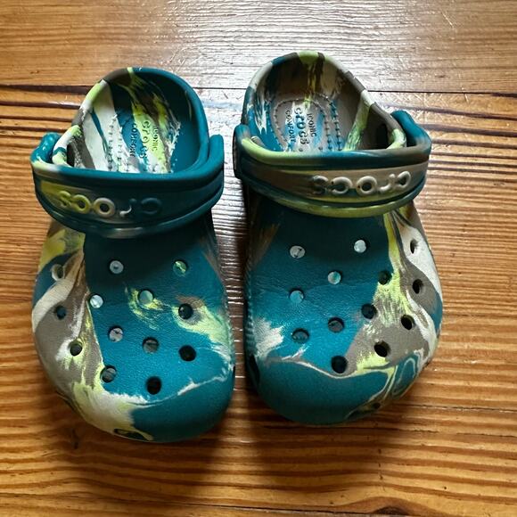 CROCS green blue classic slip on clogs SIZE 9 - Picture 3 of 4